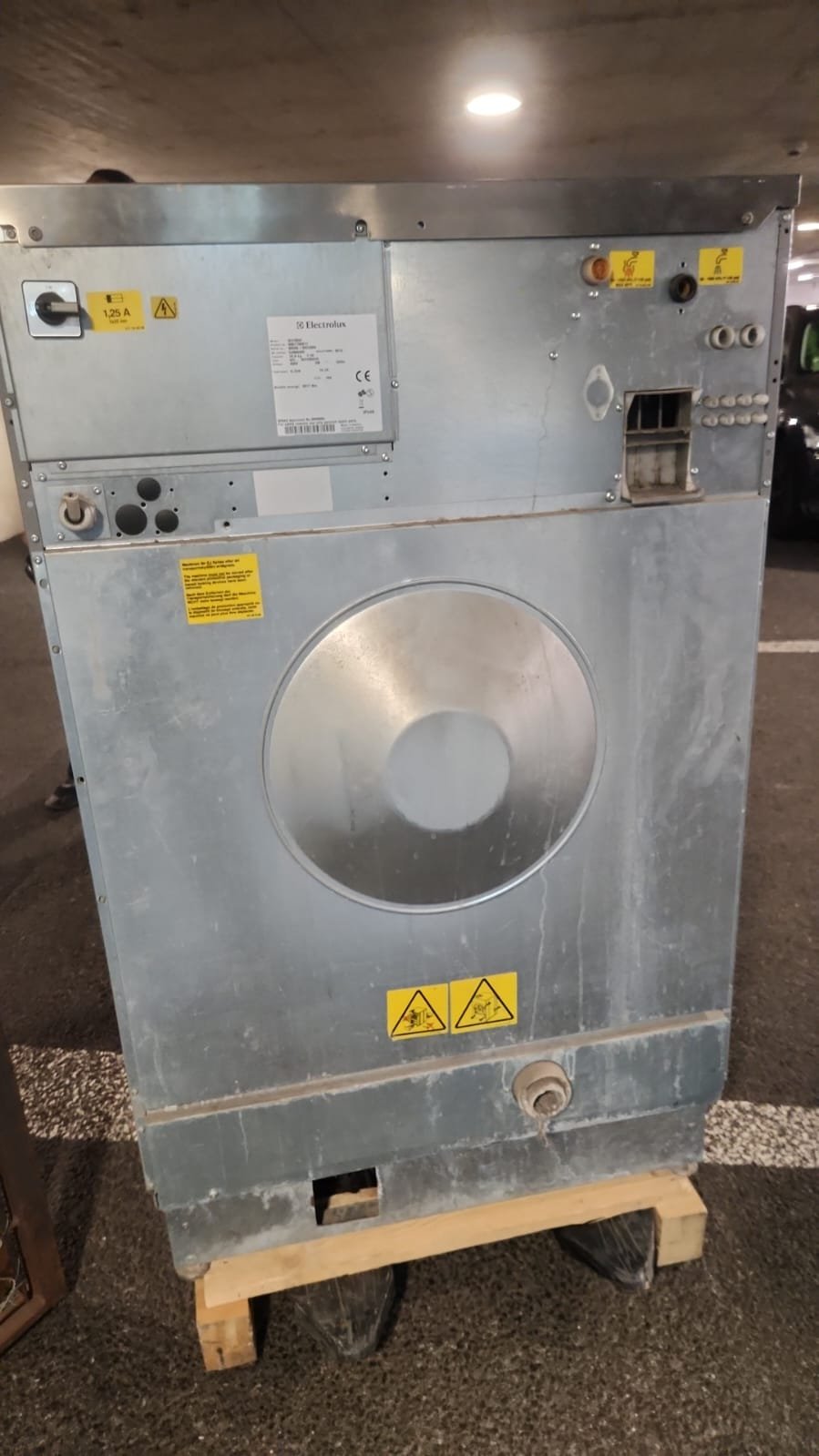 Electrolux W3105H Waschschleudermaschine 10 kg, Clarus Control – mit neuer Tür