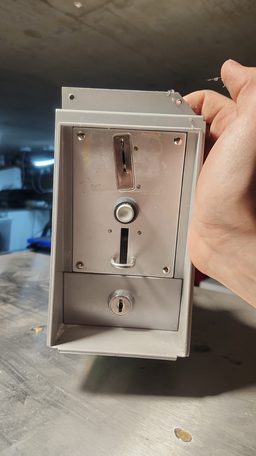 Electrolux Münzkassette komplett – KWM Münzprüfer MPK 807-1 mit Münzzähler-Platine 4388790-01